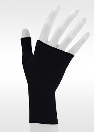 Juzo 3021AC10 Expert Gauntlet 20-30 mmHg Compression in the color black