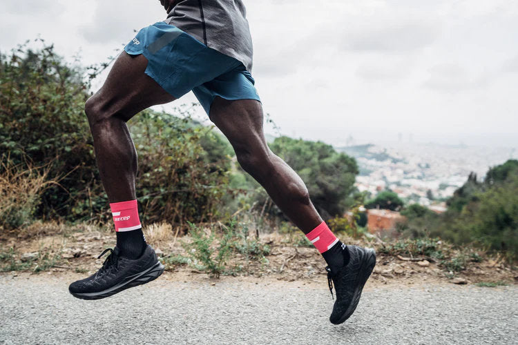 Maximizing Performance and Recovery: The Surprising Benefits of Wearing Compression Socks While Exercising