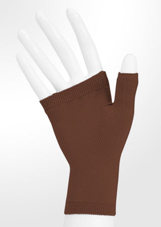 Juzo Gauntlet with thumb, 20-30 mmHg compression in the color chestnut 2001ACLE23 M