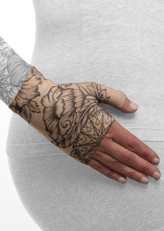 Juzo Soft Gauntlet in the FLORAL PURPLE HENNA Print Collection