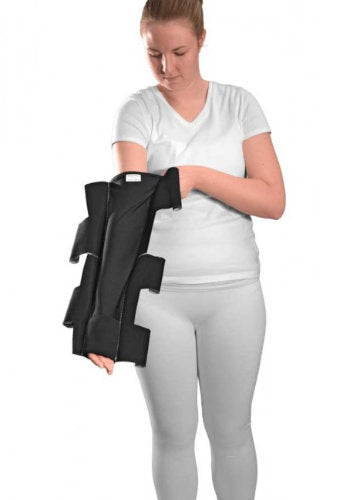 Lady wearing her Lohmann and Rauscher ReadyWrap arm extremity garment in the color black