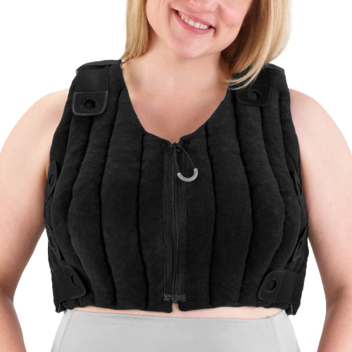 Lady showcasing the Solaris Tribute Wrap Bra in the color black.