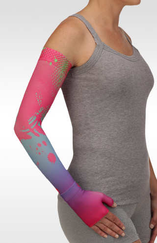Juzo Soft Arm Sleeve in the SPLASH HOT PINK. Available in 15-20 mmHg, 20-30 mmHg, and 30-40 mmHg Compression
