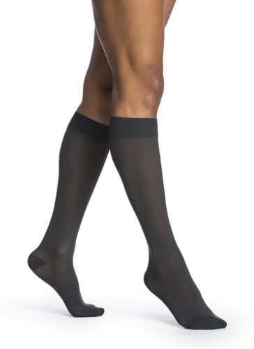 Sigvaris Medium Sheer Compression Knee High Stockings Color Nightshade