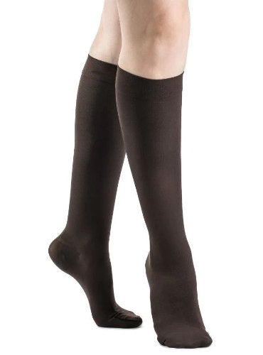 Sigvaris 842C 20-30 mmHg Women's Soft Opaque Knee High Compression Stockings in the color Espresso